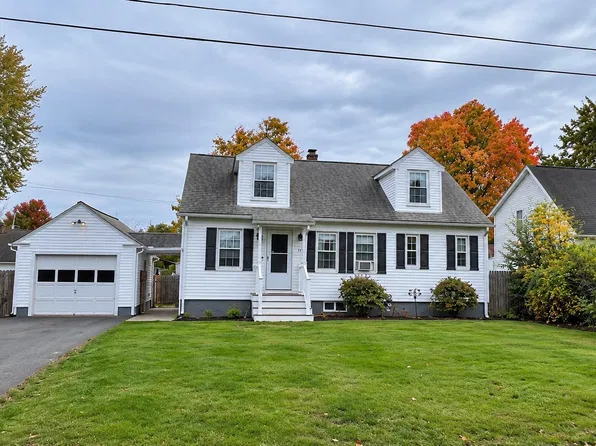 37 Lachine St, Chicopee, MA 01020
