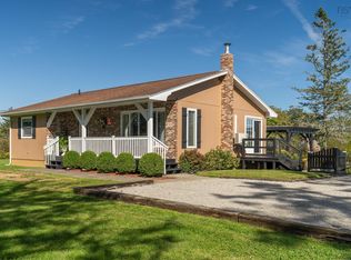 438 Lake George Rd S, Yarmouth, NS B5A5M9