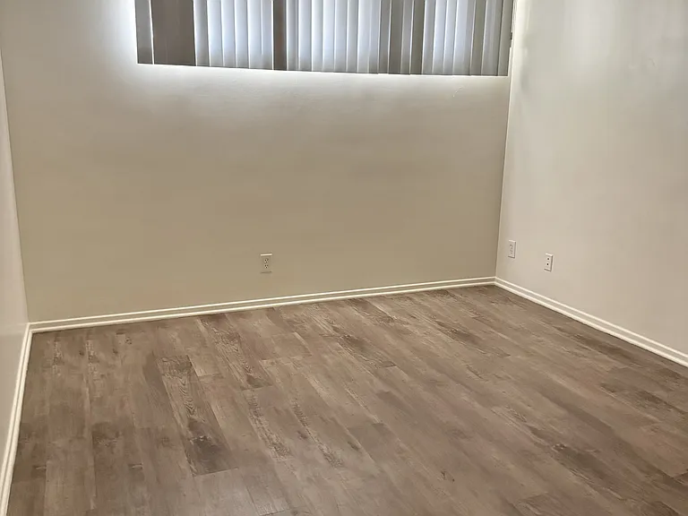 412 Culver Blvd #8 — Photo 17