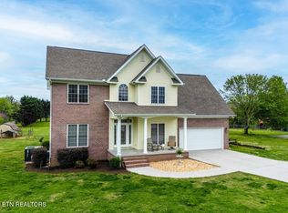 2080 Green Rd, Madisonville, TN 37354
