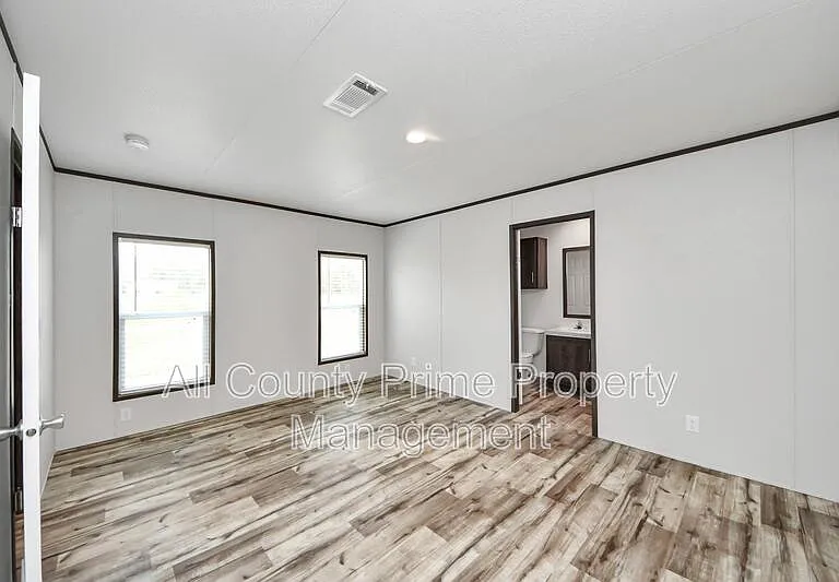1556 Brown Rd — Photo 19