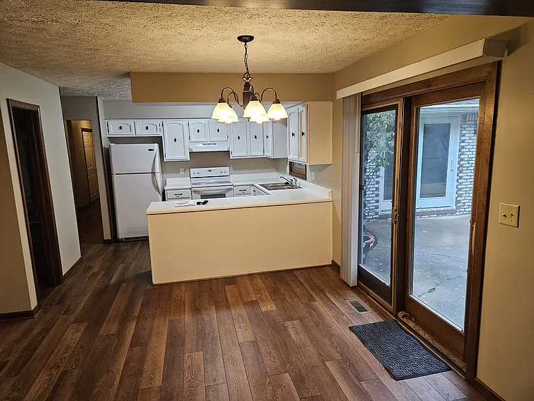 Eating Area and Kitchen