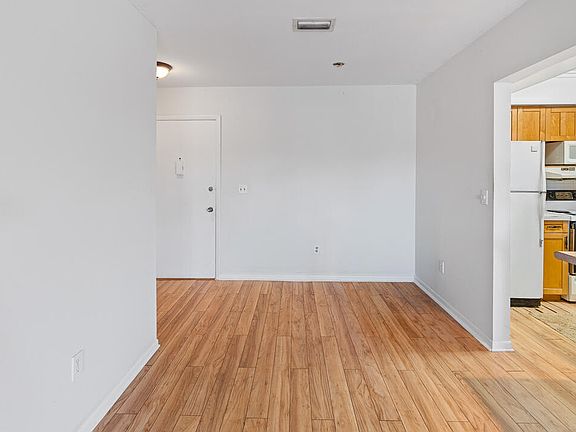 5th image of 950 S Kanner Highway Unit B31