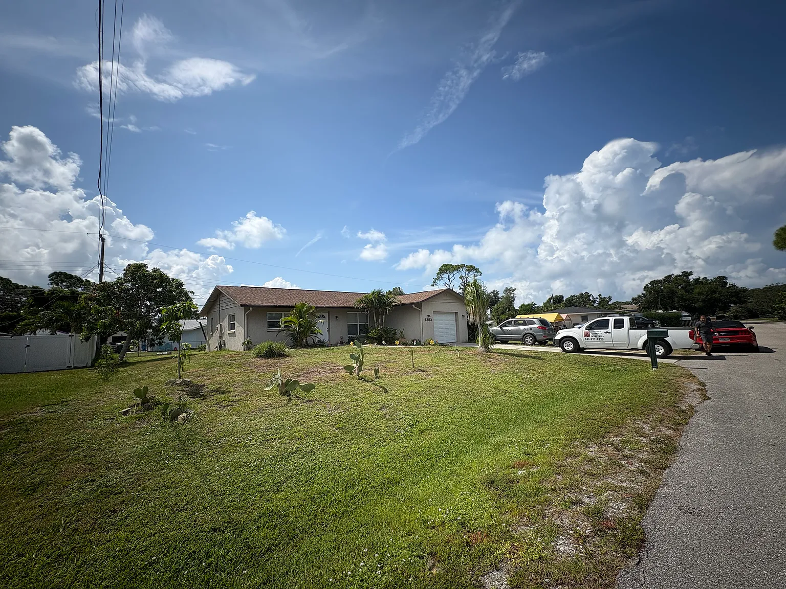 2 bed, 1052 sqft, $1,900 — Photo 2