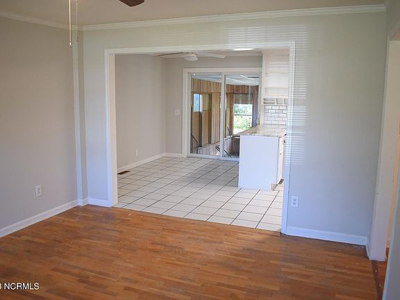 5th image of 125 Chula Vista Dr #A
