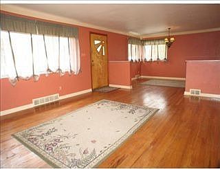 2nd image of 123 McMonagle Ave