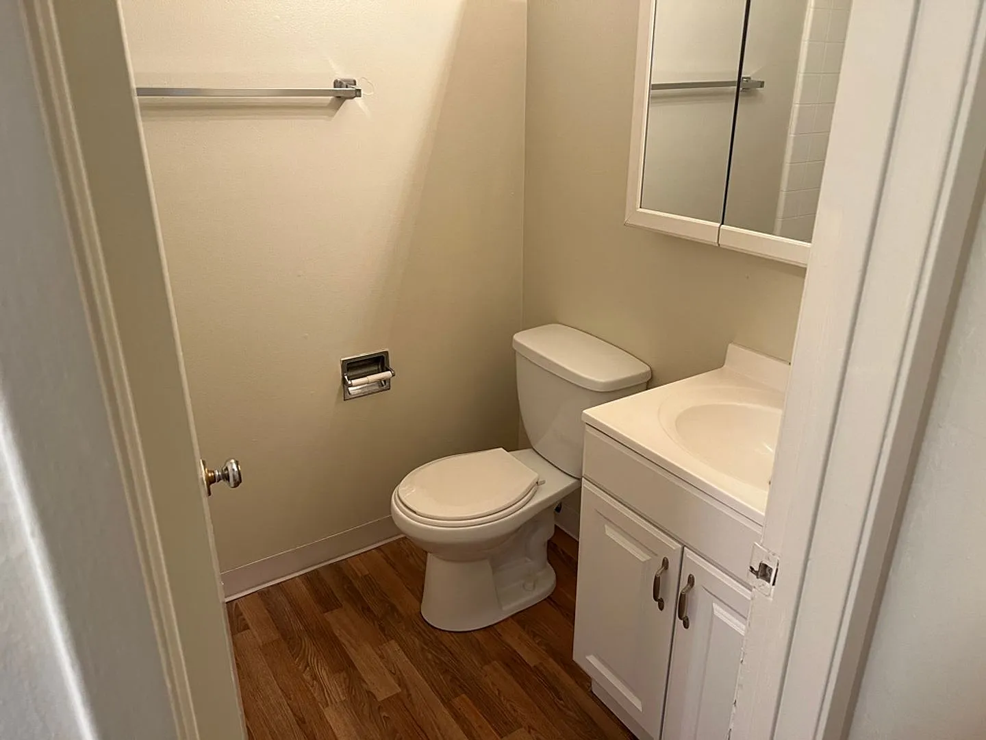Homestead Apartments — Photo 4