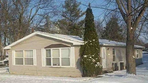 2nd image of 200 S Garrett St