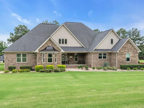 922 Wax Myrtle Ct, Greer, SC 29651