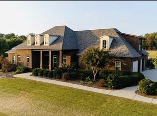 2726 Gause Rd, Pleasant View, TN 37146