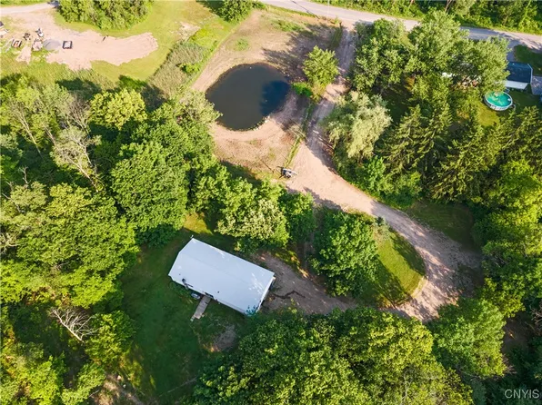 351 N Creek Rd, Little Falls, NY 13365