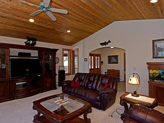 Kitchen with Large Center Island