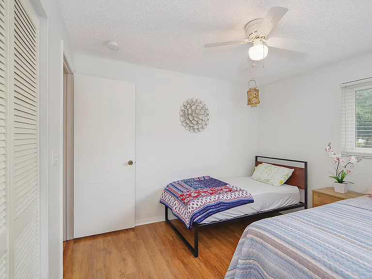 8318 Palma Vista Ln — Photo 42
