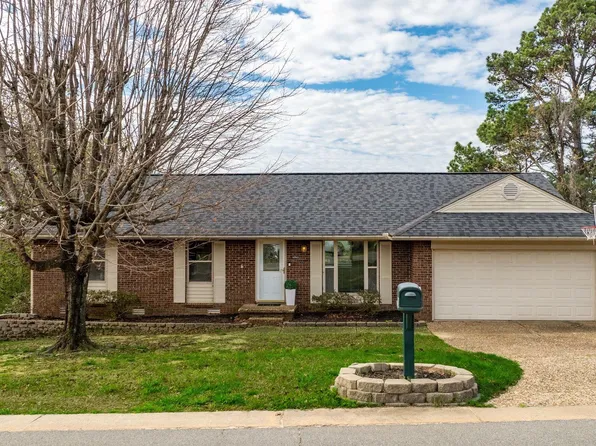 11763 Rivercrest Dr, Little Rock, AR 72212