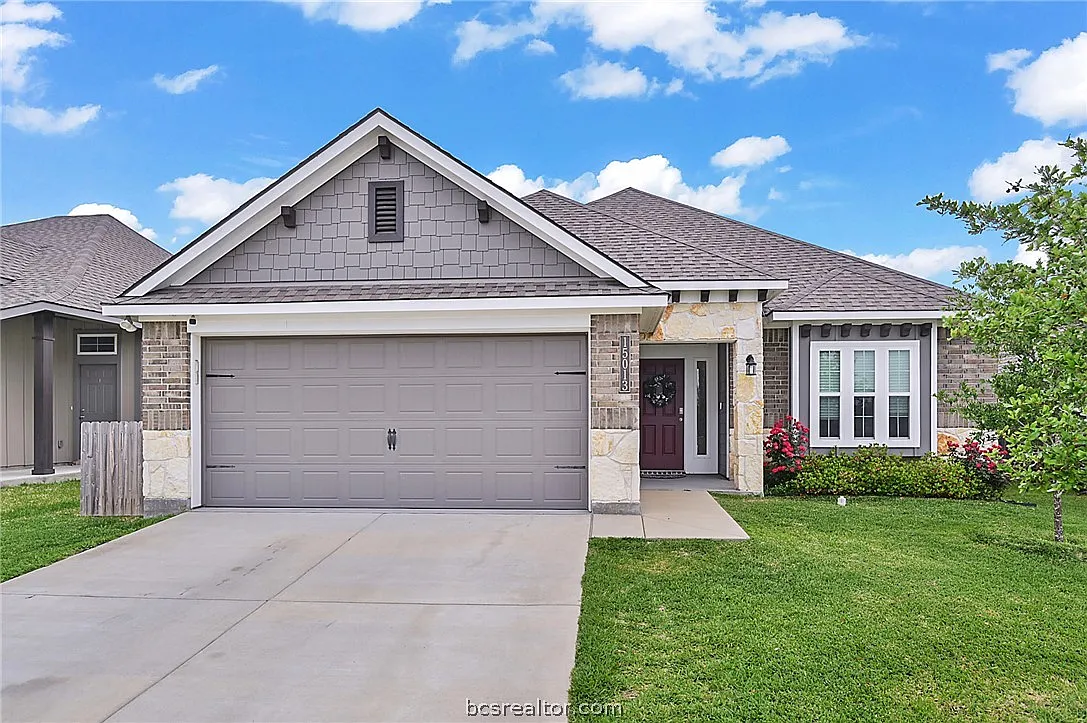 3 bed, 1654 sqft, $2,300 — Photo 1