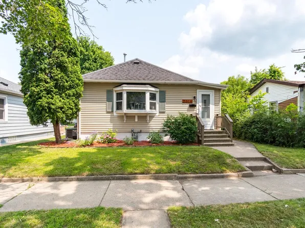 2016 Prospect STREET, La Crosse, WI 54603