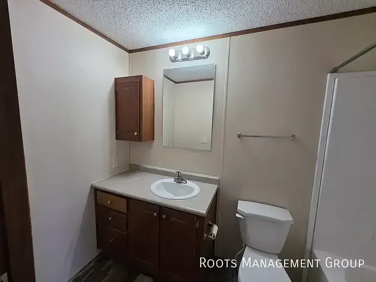 108 Ashford Dr #108 — Photo 5