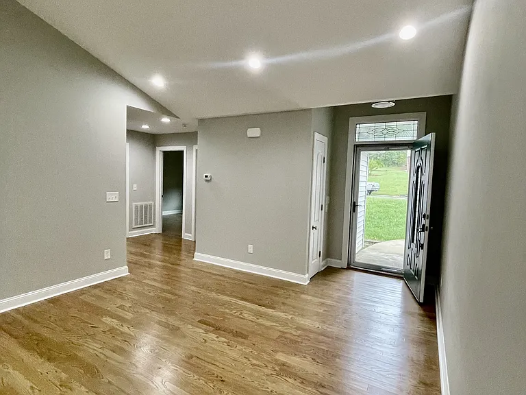 124 Palmer Dr — Photo 27