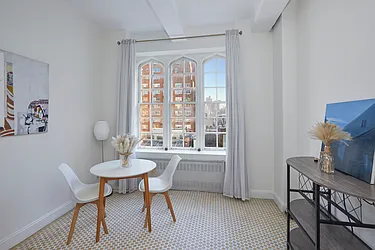 52 East 78th Street