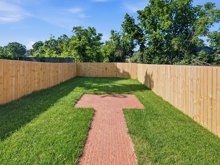 1712 Straightway Ave — Photo 37