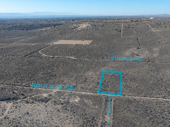 412 20th Ave NE, Rio Rancho, NM 87144