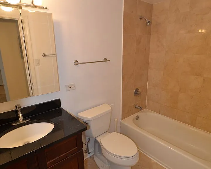 4180 Marine Terrace Apartments — Photo 63