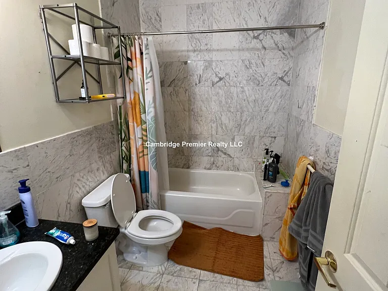 375 Highland Ave #3 — Photo 16