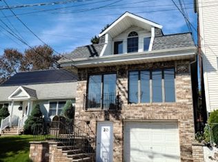 20 Alfred St, Passaic, NJ 07055