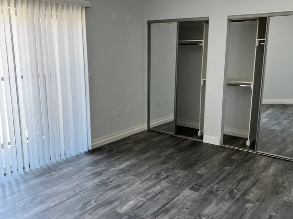 12871 San Fernando Rd #301, Sylmar, CA 91342