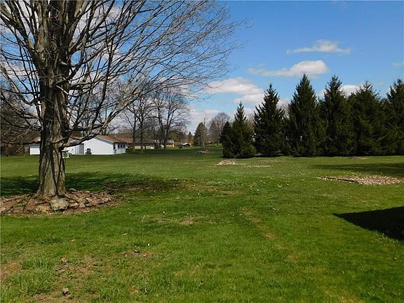4th image of 1103 Brentwood Dr