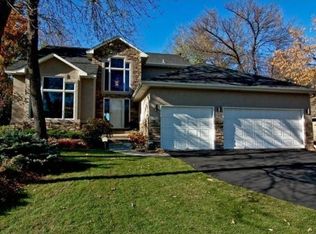 8825 Telford Xing N, Brooklyn Park, MN 55443