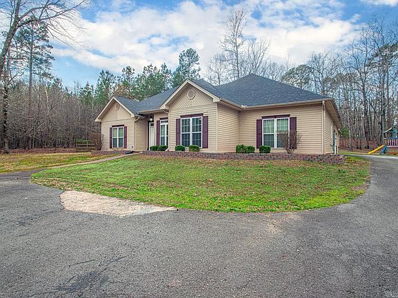 3rd image of 9749 Springhill Farms Dr