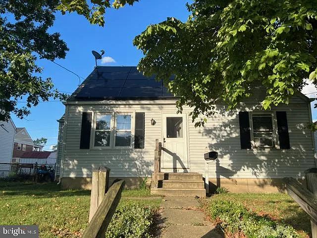 1844 45th St photo 1