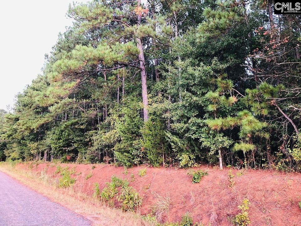 2nd image of 1271 Timberlane Rd