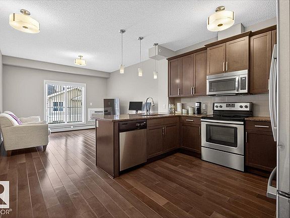 4th image of 2203 44th Ave NW #413