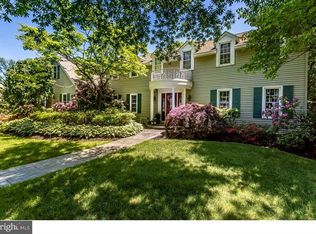 524 Eaglebrook Dr, Moorestown, NJ 08057