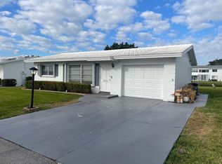 131 NW 14th St, Boynton Beach, FL 33426