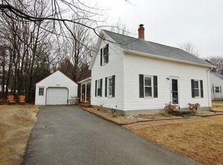 3 S High St, Ashburnham, MA 01430