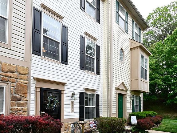 2nd image of 3577 Sherbrooke Cir