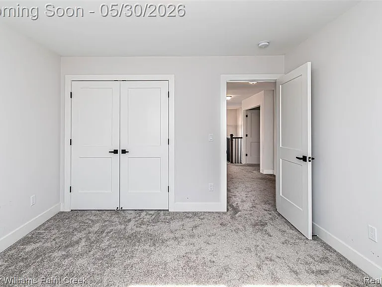 375 Amelia Cir — Photo 51