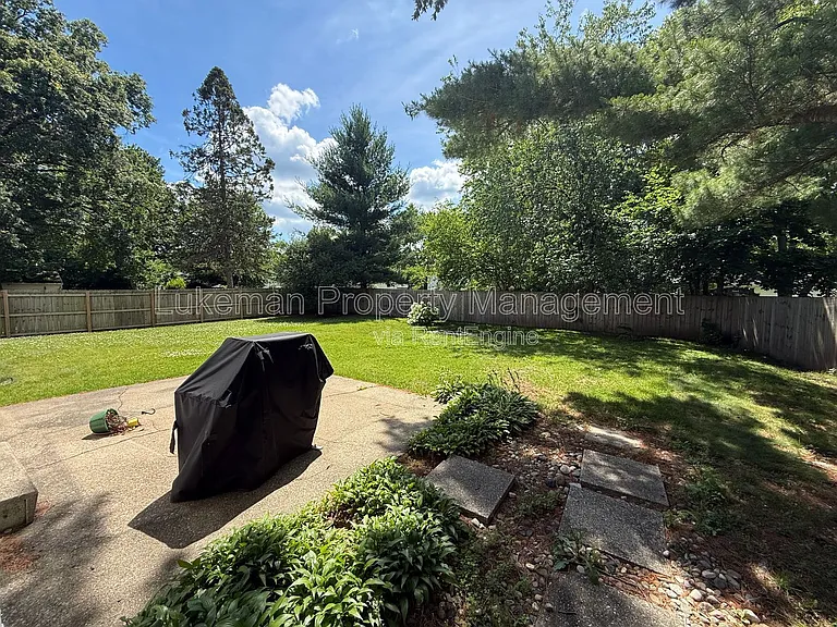 6318 Avon St — Photo 17