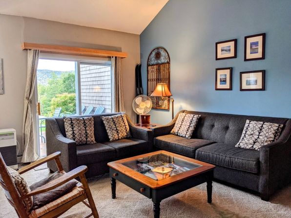34 Liberty Ln UNIT 2