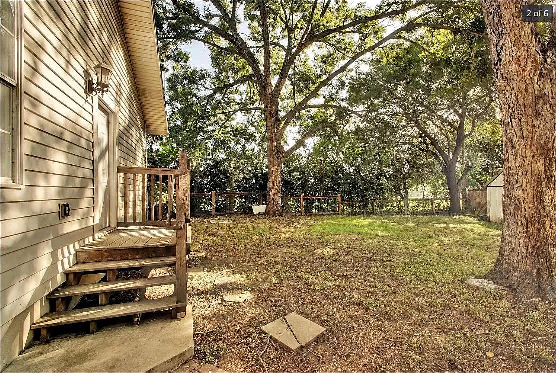 4 bed, 1600 sqft, $3,400 — Photo 2