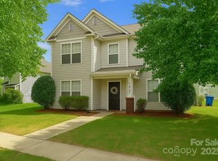 7621 Rolling Meadows Ln, Huntersville, NC 28078