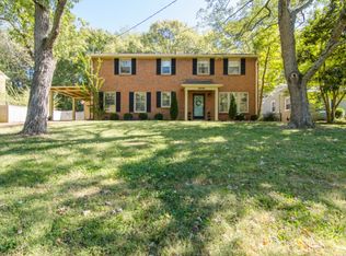 4840 Briarwood Dr, Nashville, TN 37211