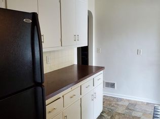 300 S Lincoln Park Dr #A, Evansville, IN 47714