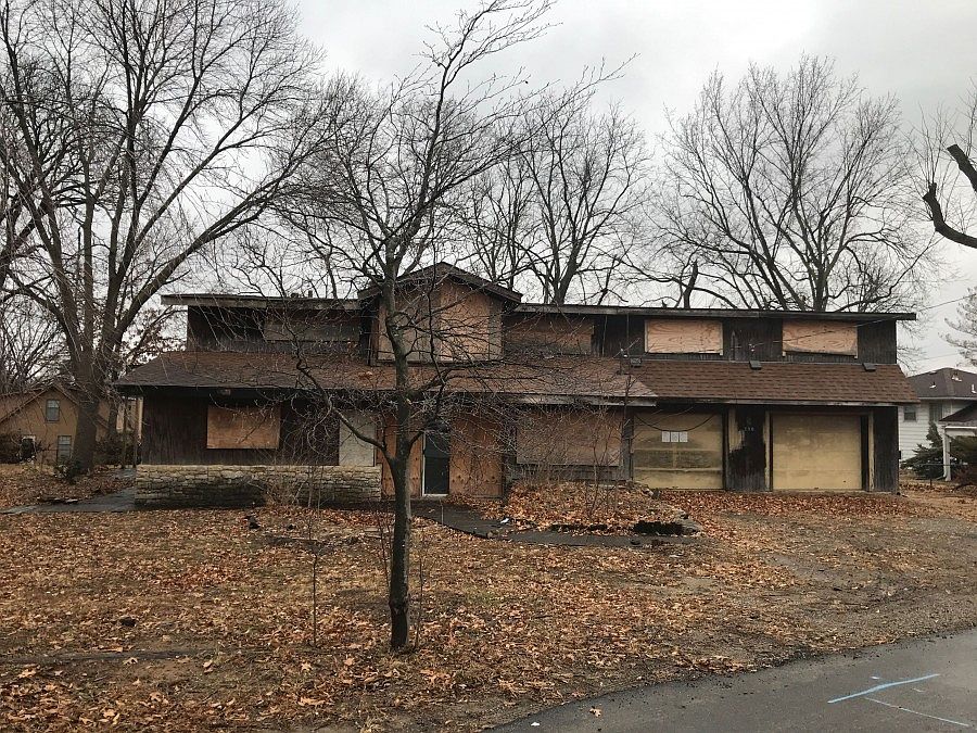 1st image of 190 Anchor Cir