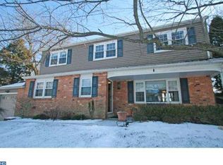 3 Pagoda Ln, Newark, DE 19711