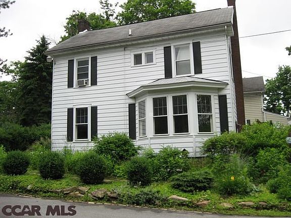 4th image of 323 E Hickory St