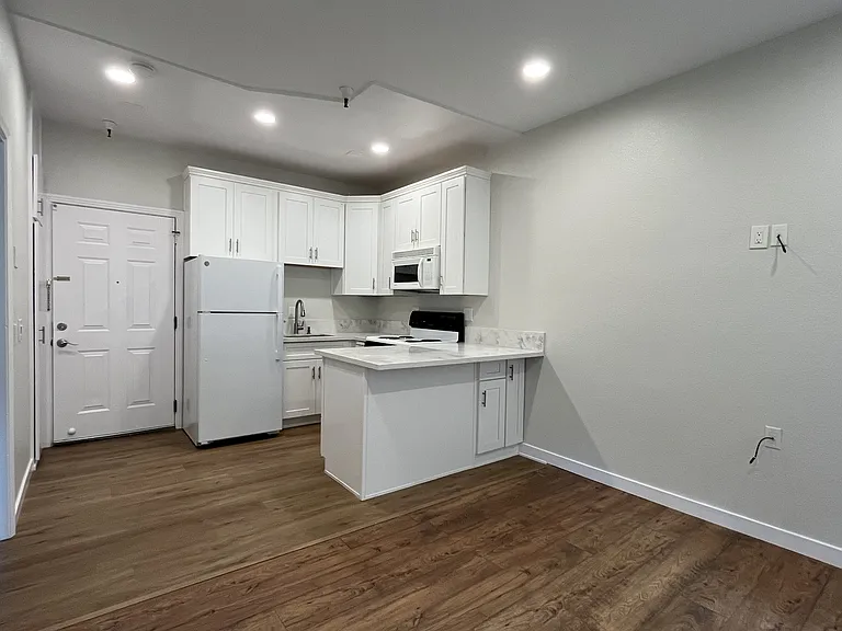 3796 Alabama St #15 — Photo 5